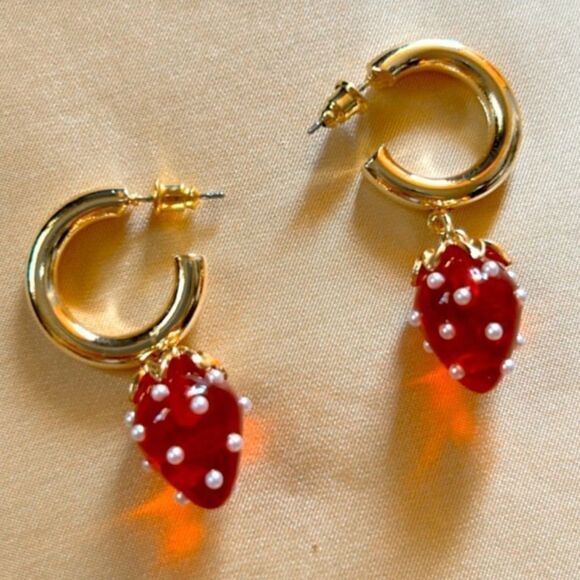 Strawberry earrings M156 - Picture 1 of 3